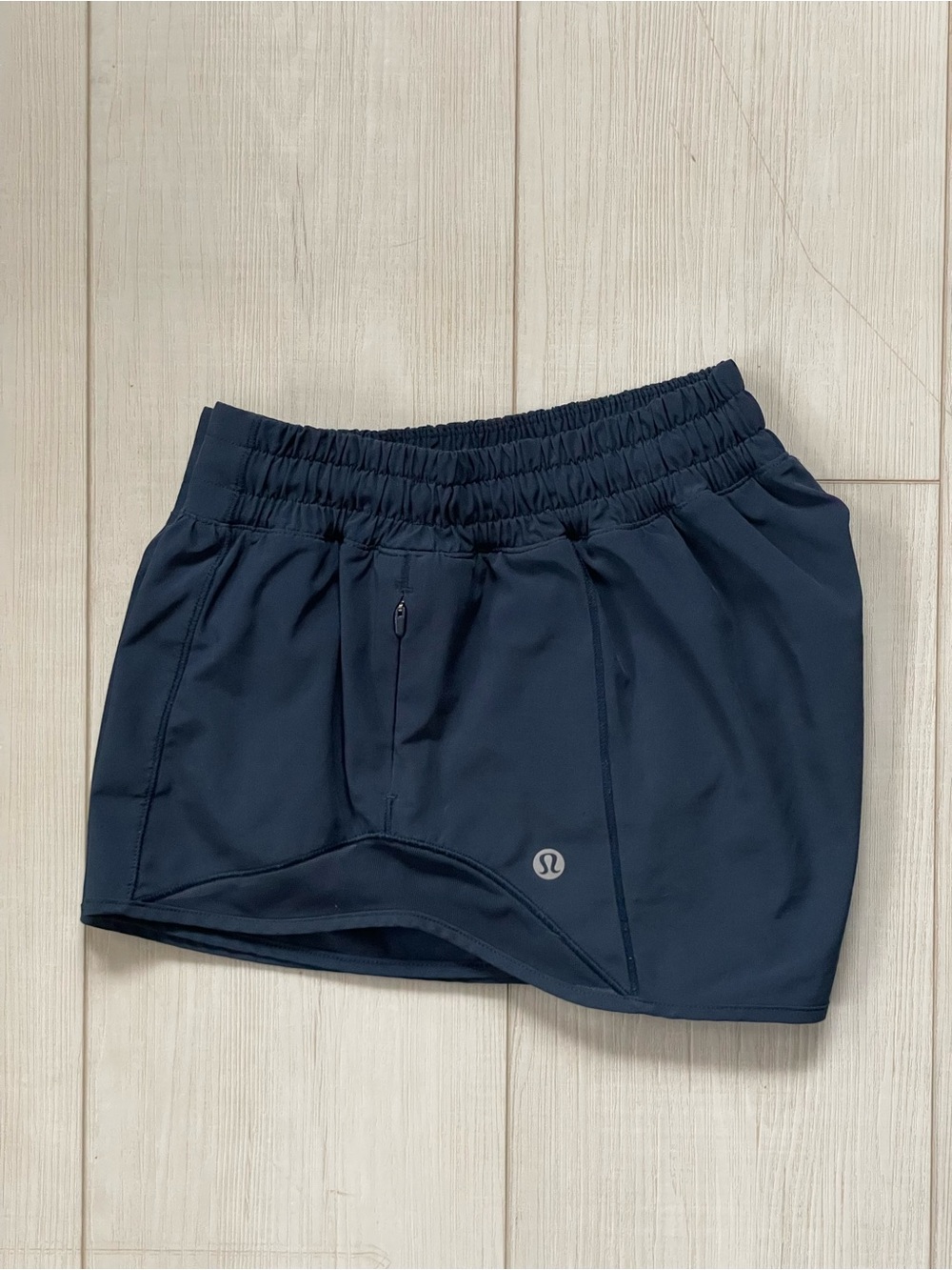 lululemon athletica 2.5” LR Hotty Hot Shorts